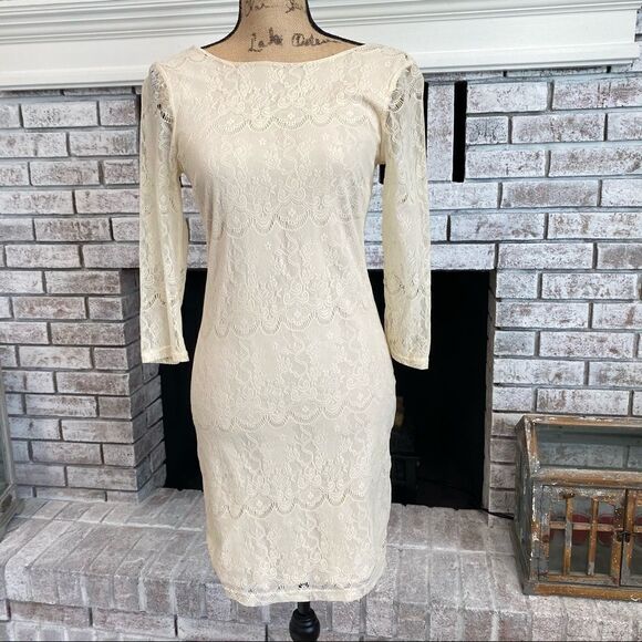 Urban Outfitters Lace Bodycon Dress wedding Bachelorette size Medium - Picture 3 of 12